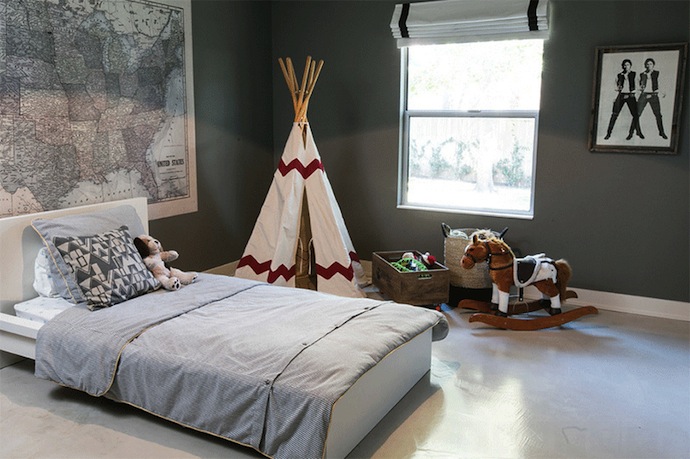10 Kids Bedroom Ideas with an Adventurous Camping Feel ➤ Discover the season's newest designs and inspirations for your kids. Visit us at www.circu.net/blog/ #KidsBedroomIdeas #CircuBlog #MagicalFurniture @CircuBlog