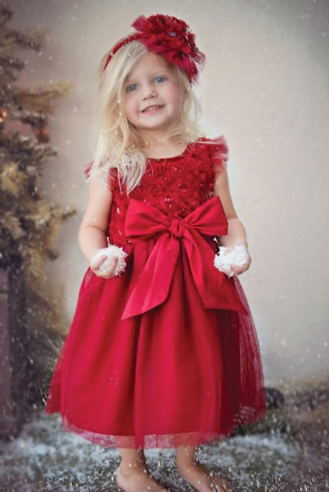 10 Stylish Kids Christmas Outfits They Will Love To Wear
