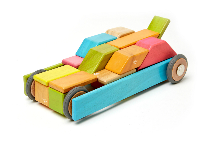 Toy Ideas For Kids: Meet The Tegu Magnetic Blocks ➤ Discover the season's newest designs and inspirations for your kids. Visit us at www.circu.net/blog/ #KidsBedroomIdeas #CircuBlog #MagicalFurniture @CircuBlog