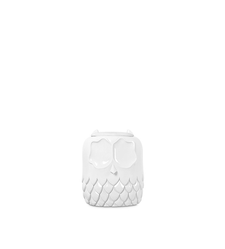 hoot-stool-circu-magical-furniture-milk