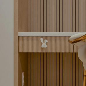 Neutral-Toned Children's Bedroom: Peaceful Design